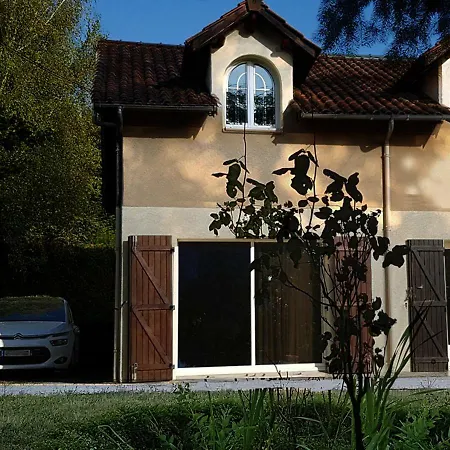 Suite indépendante de 66m2 tout confort et calme Villefranche-de-Rouergue Extérieur photo