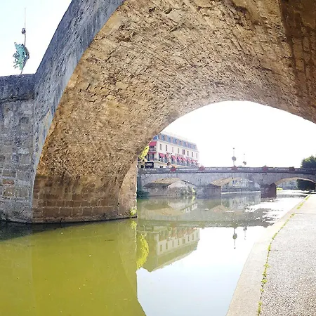 Suite indépendante de 66m2 tout confort et calme Villefranche-de-Rouergue Extérieur photo